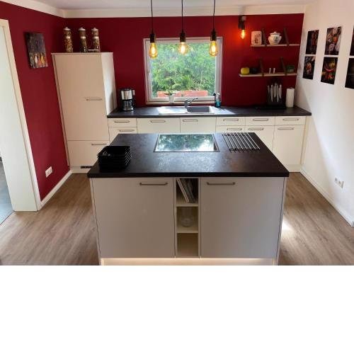 Moderne und komfortable Ferienwohnung im Grünen!