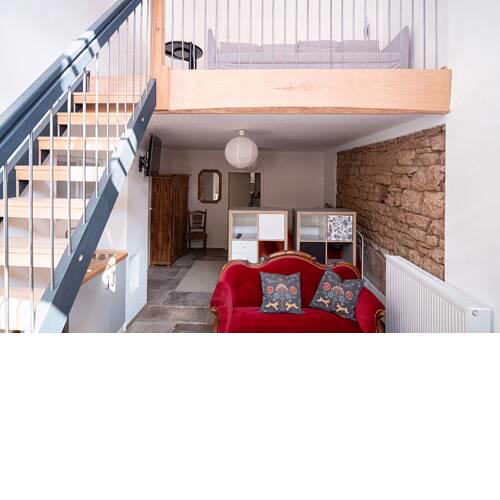 Moderne Wohnung mit Studio in Bauernhausscheune am See