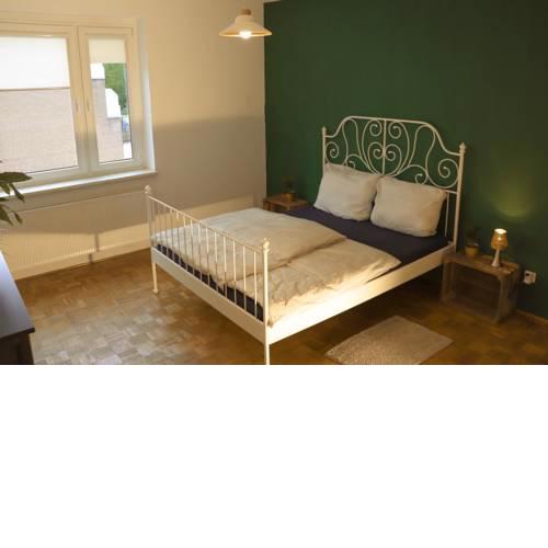 Moderne, zentrale Wohnung nahe der Jahrhunderthalle