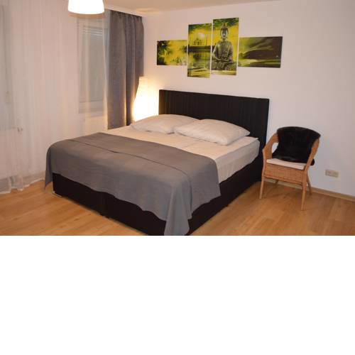 Modernes 1-Zimmer Apartment W-Lan, Stellplatz