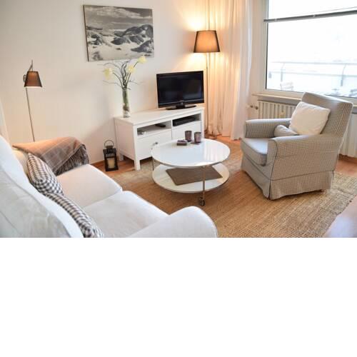 Modernes 2-Zimmer-Appartement mit Balkon.