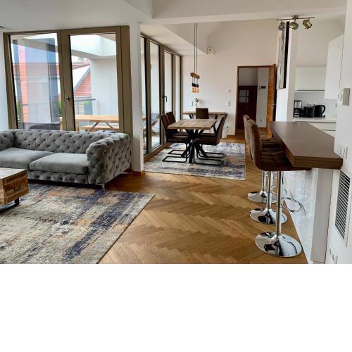 Modernes Apartment An der Frauenkirche II