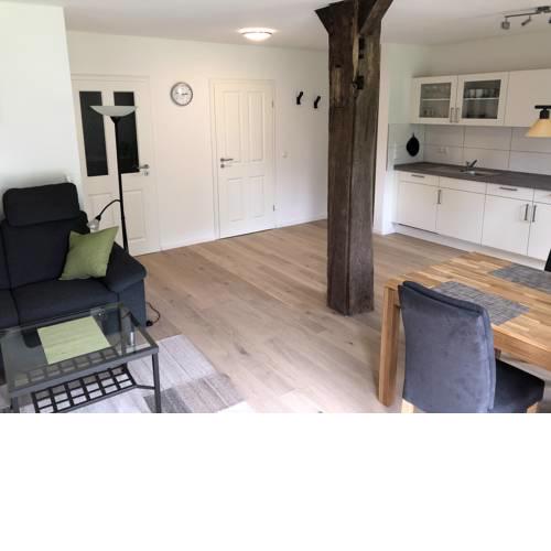Modernes Apartment in ruhiger Lage, 70qm, 4 Personen
