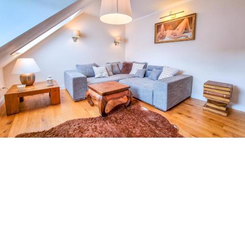 Modernes Apartment mit Parkplatz - Klimaanlage -Netflix