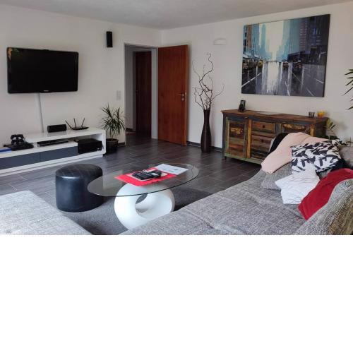 Modernes Appartment am grünen Stadtpark 90m2