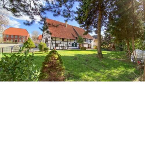 Modernes Fachwerkhaus mit Sauna und Kamin