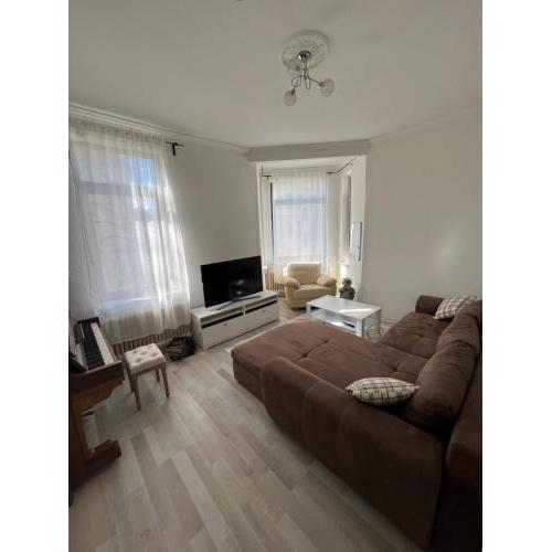Modernes, großes Appartment