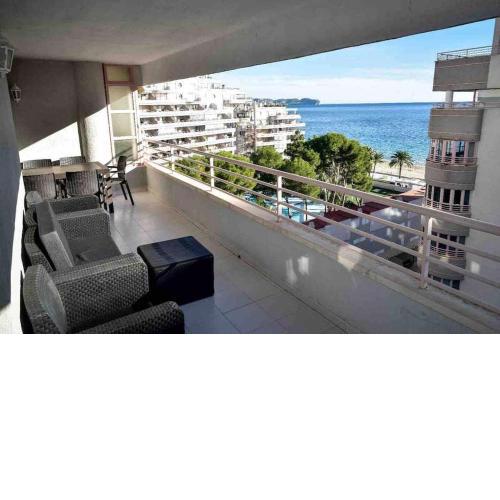 Moderno apartamento 3 habitaciones 1 linea playa y garaje