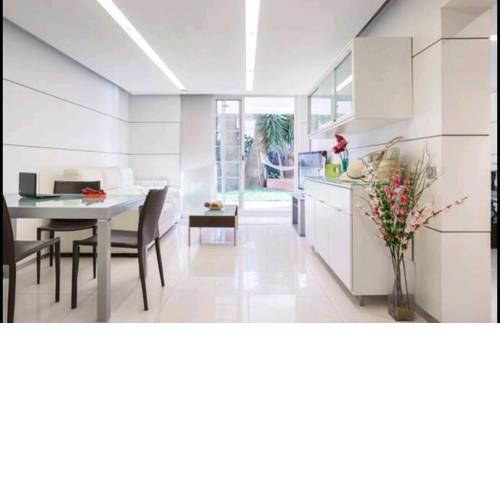 Moderno apartamento con piscina cerca playa