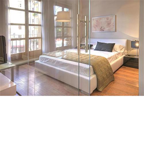 Moderno Apartamento en la Plaza del Tossal