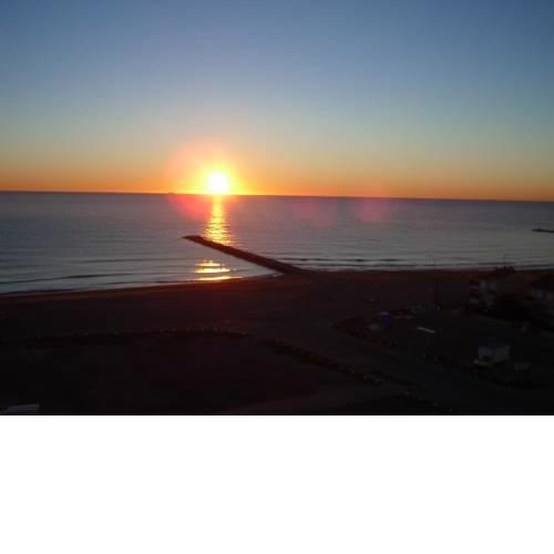 MODERNO ATICO-DUPLEX FRENTE AL MAR