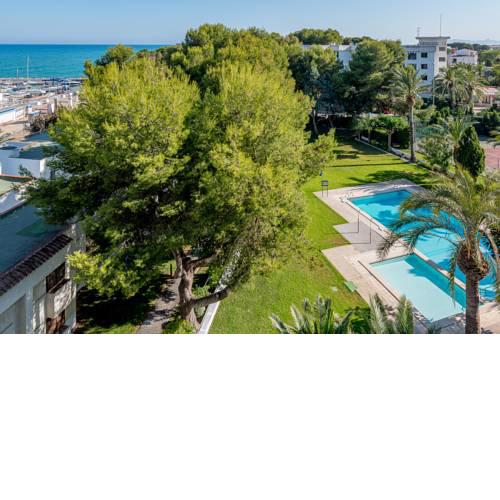 Moderno estudio con vistas al mar, piscina y WIFI