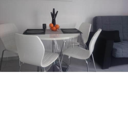 Moderno Estudio para 3