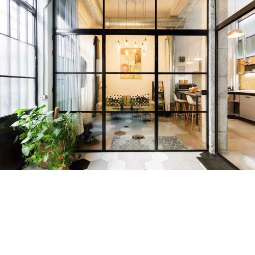 Monkeys Apartments Luxury Metaloft y Parking