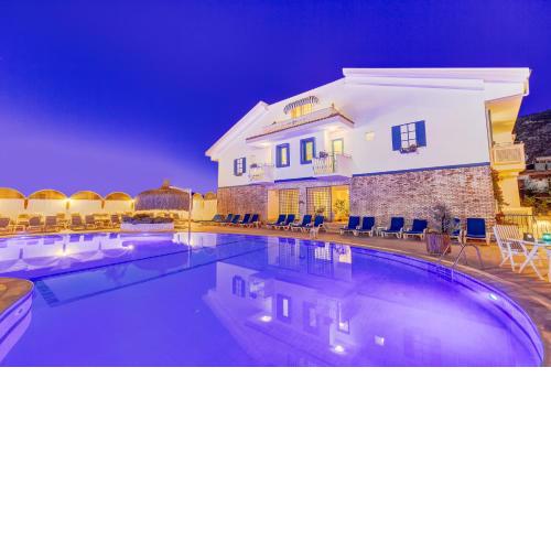 Monta Verde Hotel & Villas