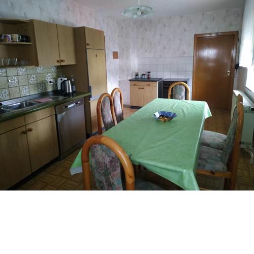 Monteur - Ferienwohnung Linde mit Balkon