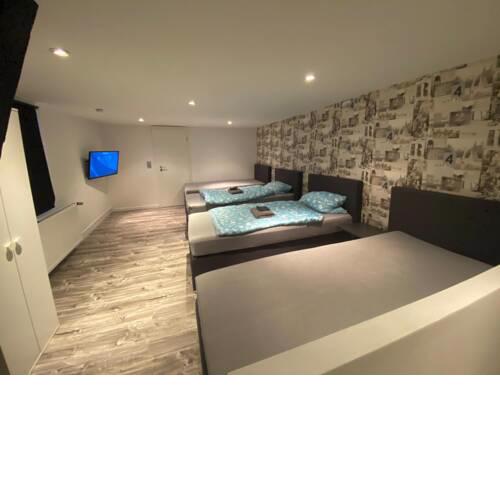 Monteur/Ferienwohnung Bredelem