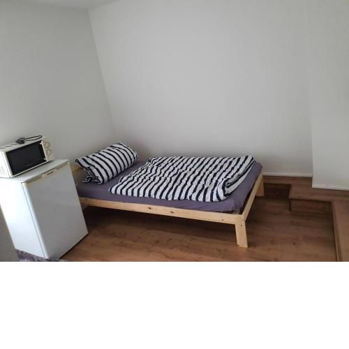 Monteurwohnung für 1 Personen inkl. MwSt. - 1. Eingang 2. OG links