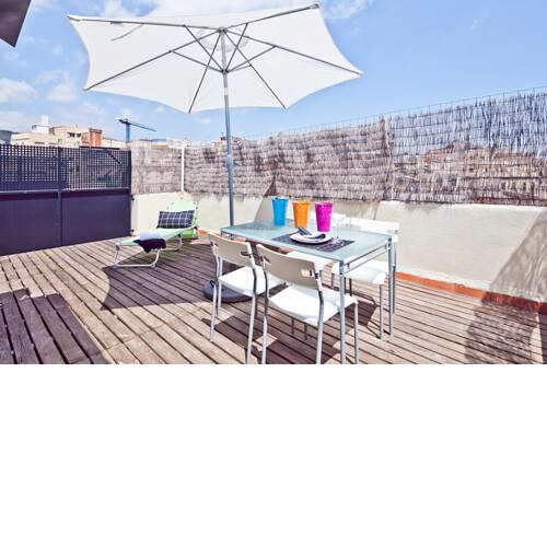 Montserrat Duplex Apartment