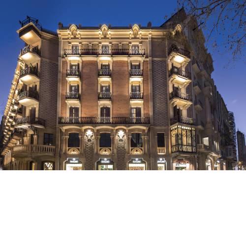 Monument Hotel