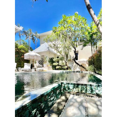Moon Villas Umalas