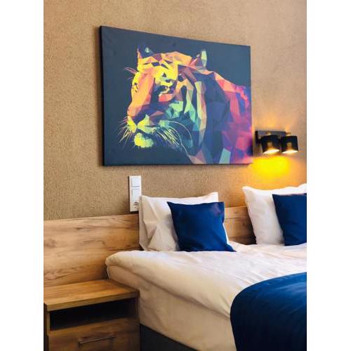 Motel Blue