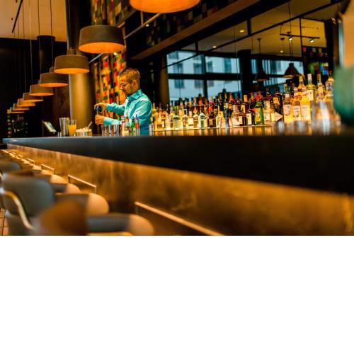 Motel One Köln-Neumarkt