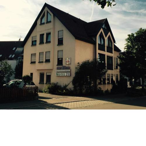 Motels21