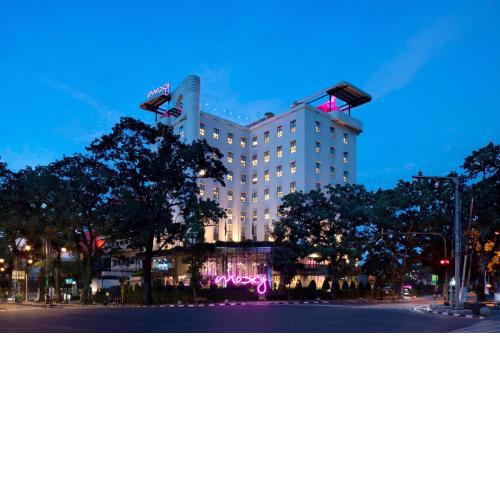 MOXY Bandung