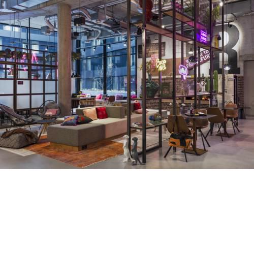 Moxy Frankfurt City Center