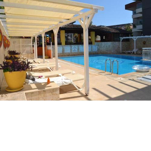 mukemmel villa konforu 2+1 ayri mutfak,verandali