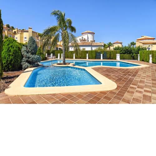 Muntanya la Sella Villa Sleeps 4 with Pool Air Con and WiFi