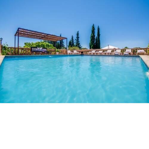 Muro Holiday Home Sleeps 10 with Pool Air Con and WiFi