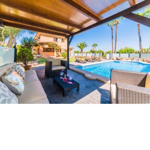 Muro Holiday Home Sleeps 9 with Pool Air Con and WiFi