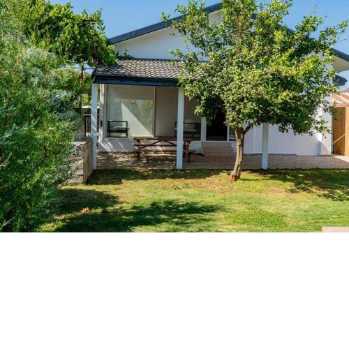 Müstakil Korunaklı Villa