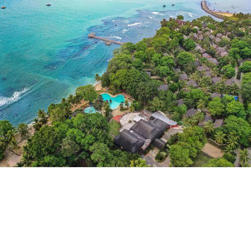 Mutiara Carita Cottages