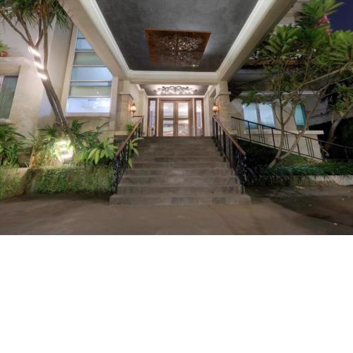 Mutiara Suites