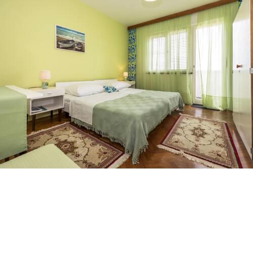 Muzic Budget Double Room