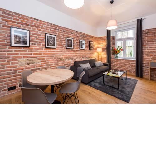 Na Skalce Astra Apartment