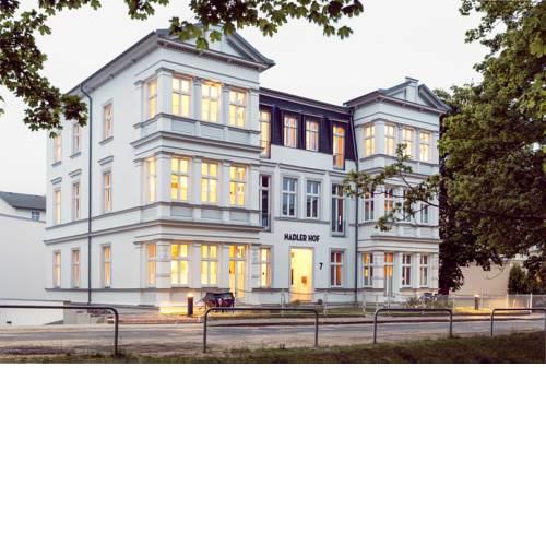 Nadler Hof