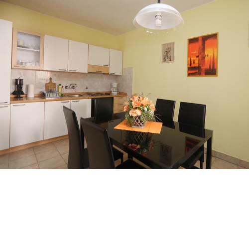 Natasa Apartment