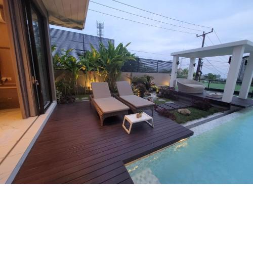 Natta Bali Ungasan Five-Bedroom Villa with Private Pool