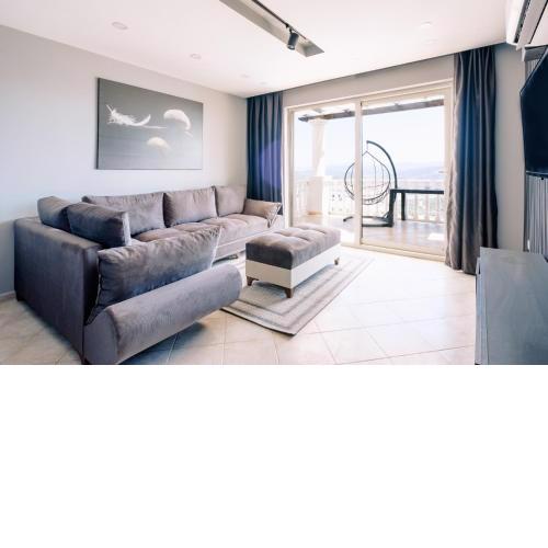 Nature View Villa w Pool 5 min to Beach in Milas
