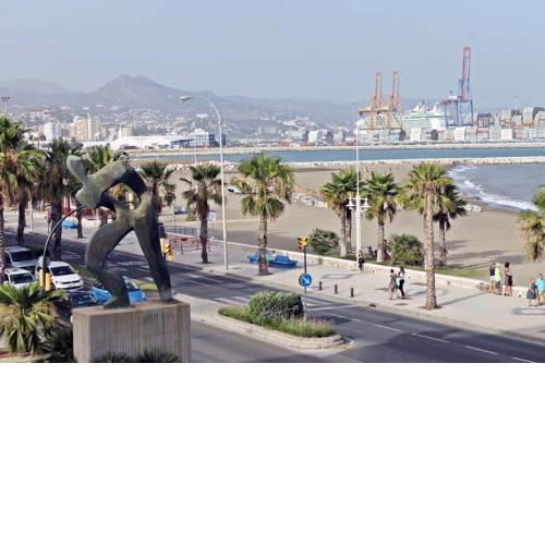 Neptuno Apartment: Sun, beach and relax in Huelin