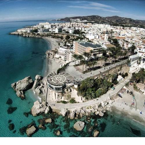 Nerja Burriana Playa