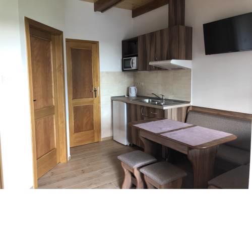 Néró Apartman