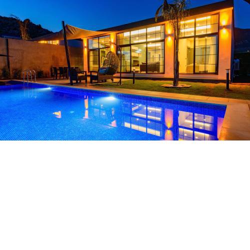 Neta - 2 Bedroom Holiday Villa in Kalkan