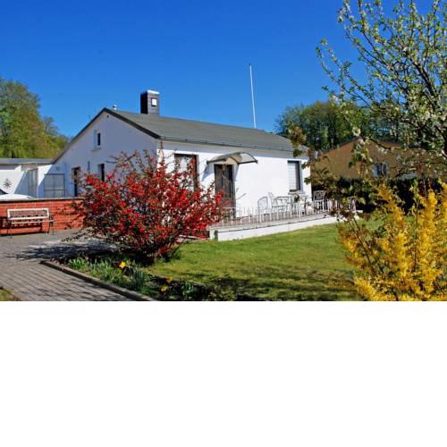 NEU - Ferienhaus mit Sonnenterrasse