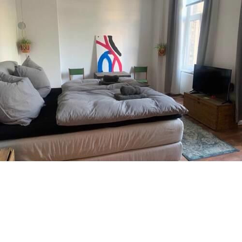 NEU- Wunderschönes Studio mitten in Kreuzberg