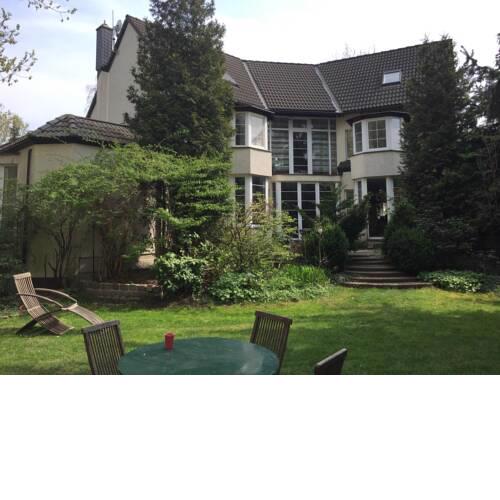 NEU DZ in Berlin Mahlsdorf mit Terrasse